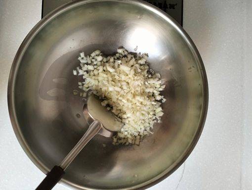 Stir fry with garlic in